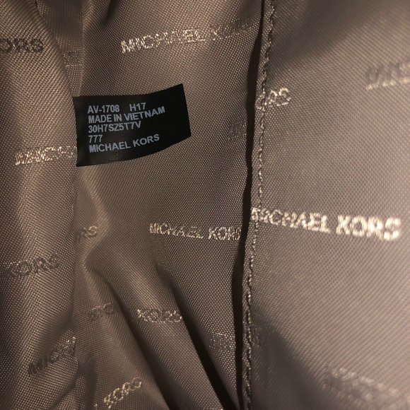 MK Bag - Picture 8 of 8